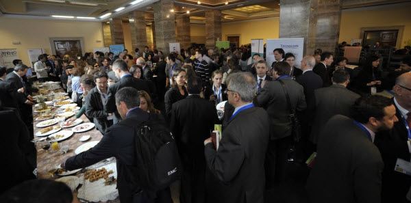 CNIS-2013-la-comida y networking